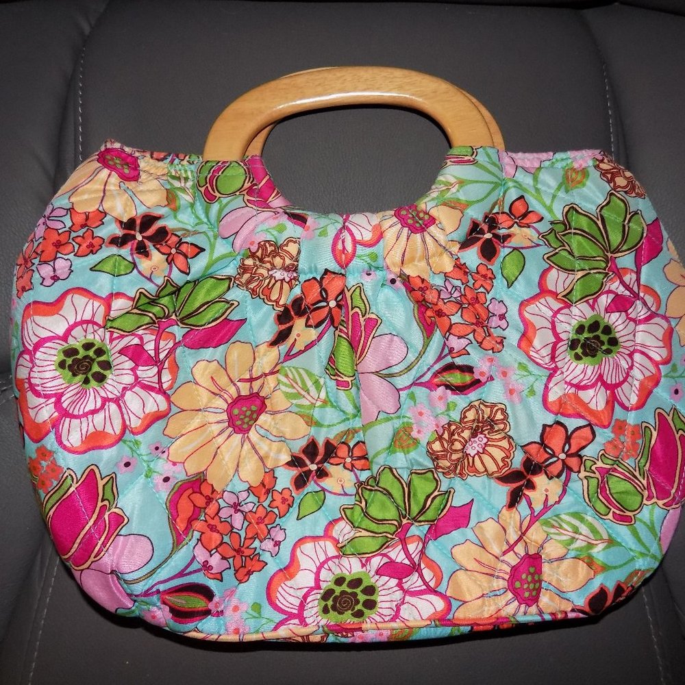 VERA BRADLEY WOODEN HANDLED SILK QUILTED PURSE EUC
